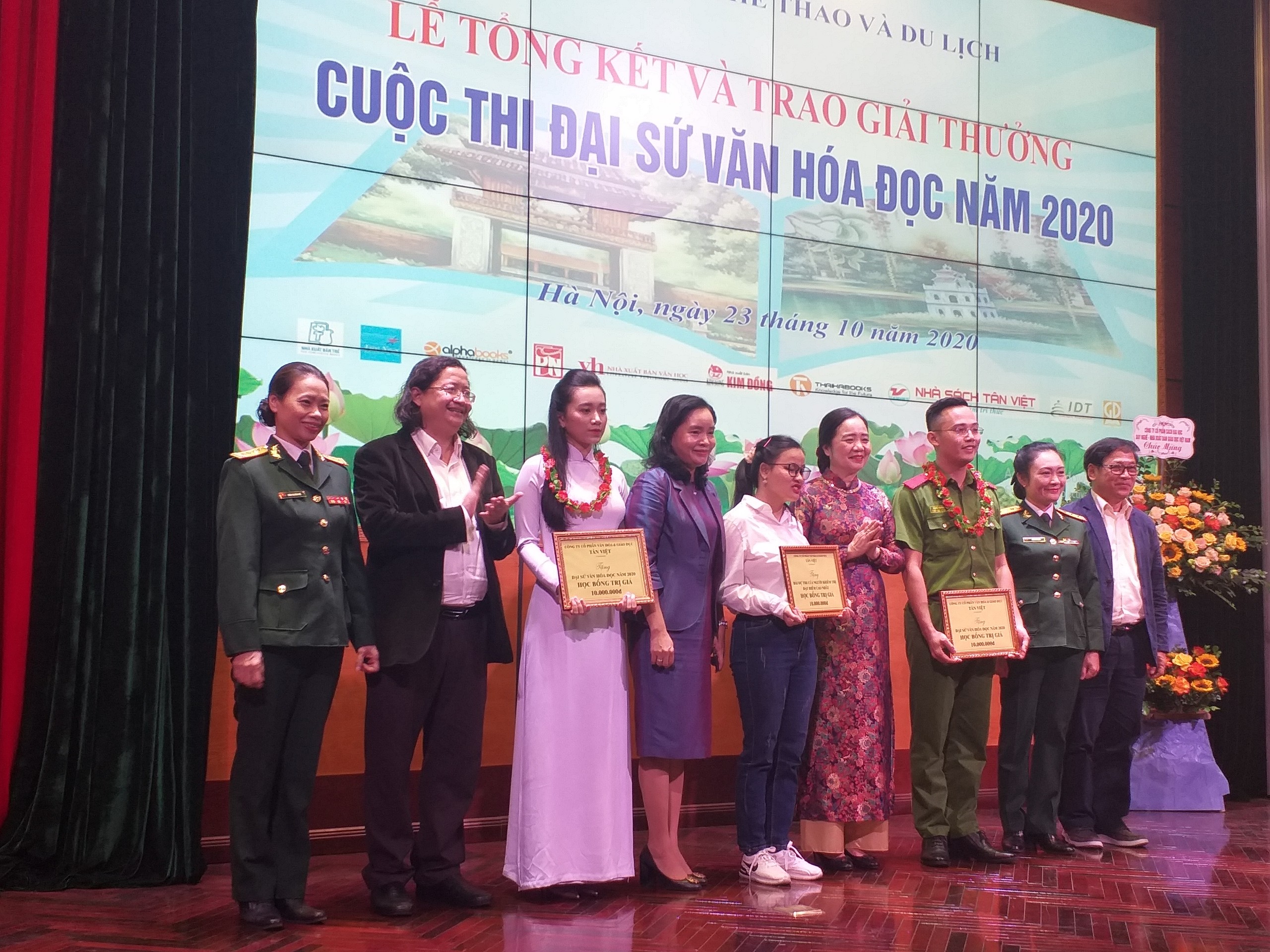  Lễ tổng kết và trao giải thưởng Đại sứ Văn hóa đọc năm 2020
